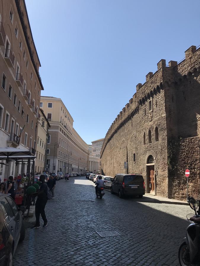 Le Finestre Sul Vaticano โรม ภายนอก รูปภาพ